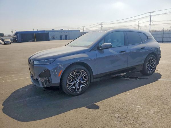 2024 BMW IX xDrive50