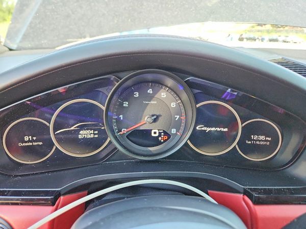 2020 PORSCHE CAYENNE