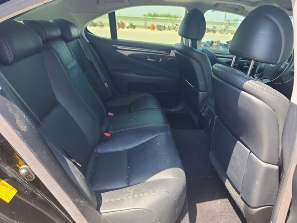 2014 LEXUS LS 460