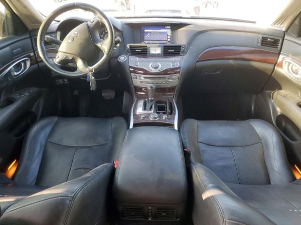 2012 INFINITI M37