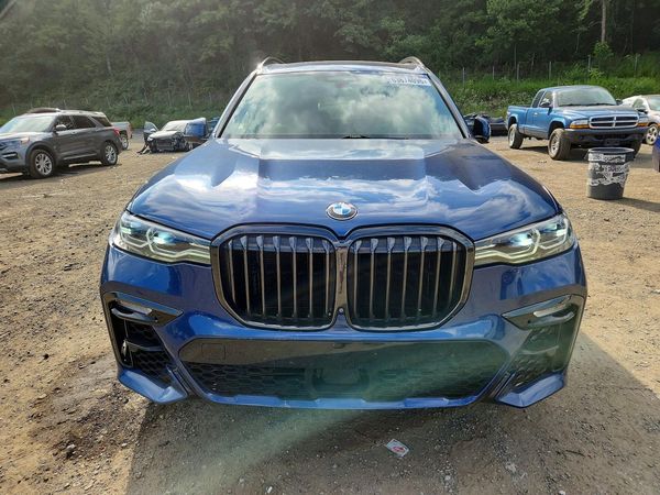2020 BMW X7