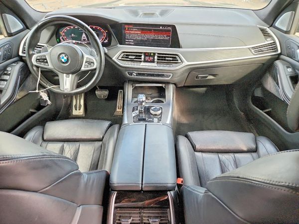 2020 BMW X7