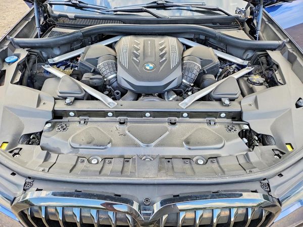 2020 BMW X7