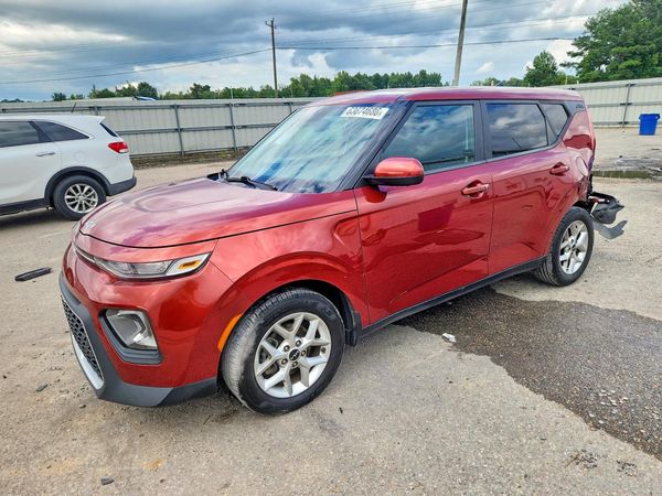 2022 KIA SOUL