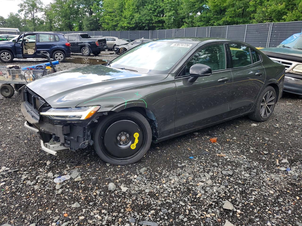 2022 VOLVO S60