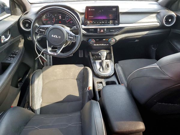 2022 KIA FORTE GT Line