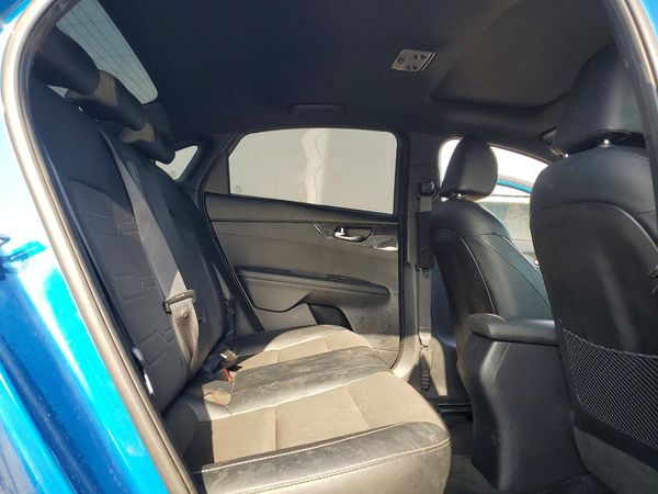 2022 KIA FORTE GT Line
