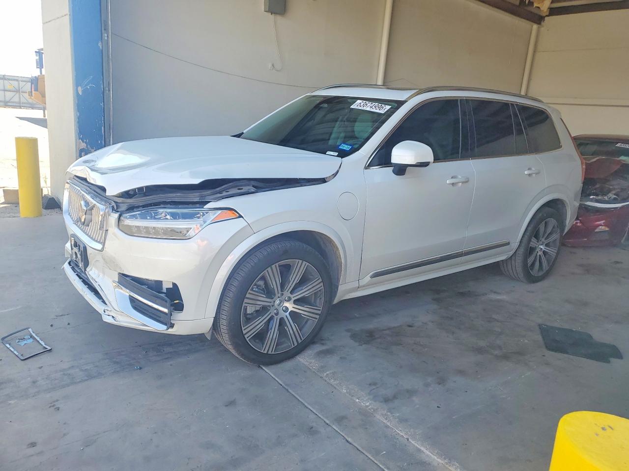 2025 VOLVO XC90 Core
