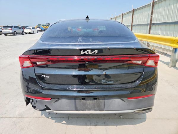 2022 KIA K5 LX
