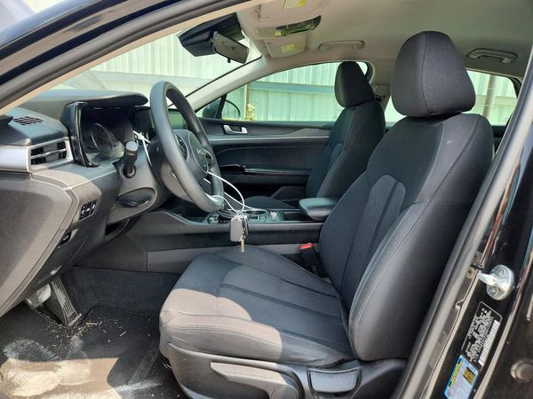 2022 KIA K5 LX