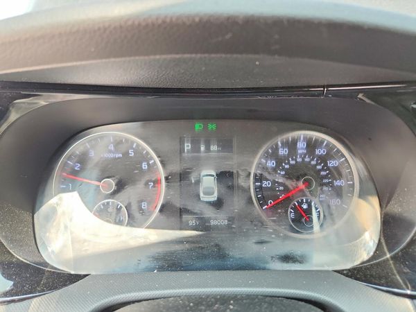 2022 KIA K5 LX