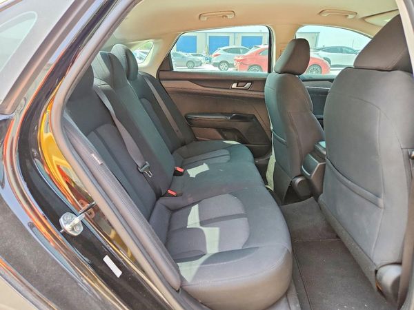 2022 KIA K5 LX