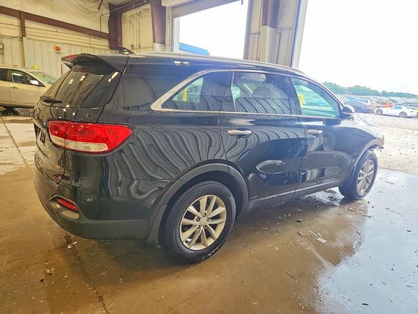 2018 KIA SORENTO L, LX