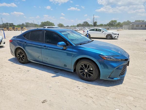 2025 TOYOTA CAMRY