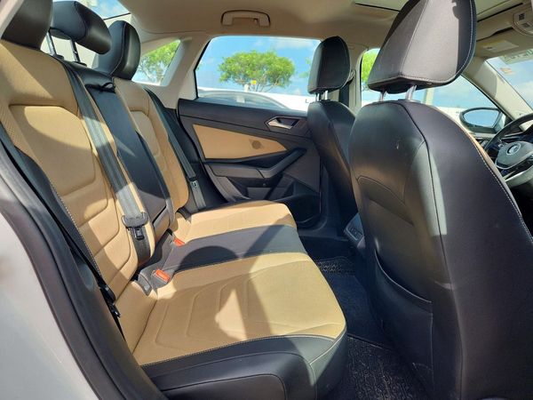 2021 VOLKSWAGEN JETTA