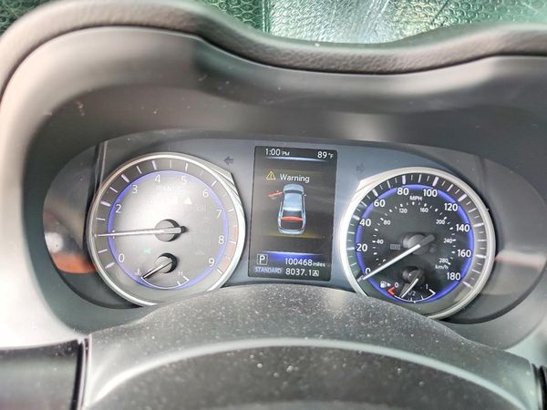 2015 INFINITI Q50