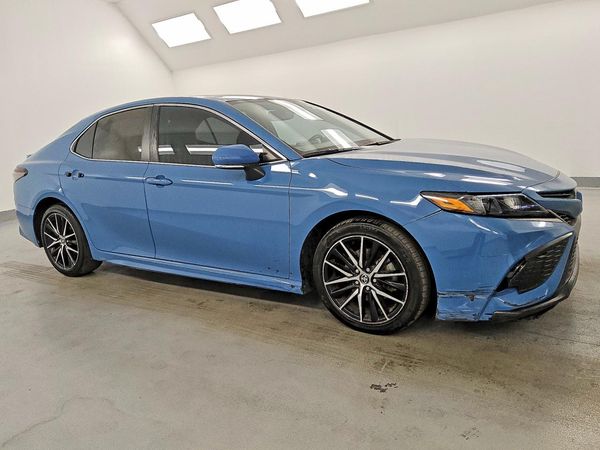 2023 TOYOTA CAMRY SE — Passenger 3/4