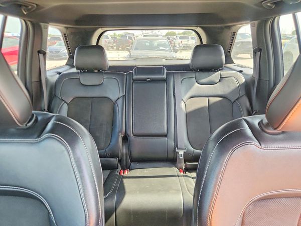 2023 JEEP GRAND CHEROKEE Laredo, Altitude