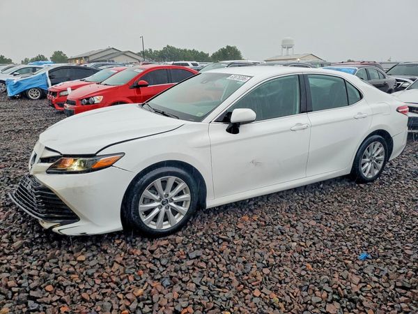2020 TOYOTA CAMRY