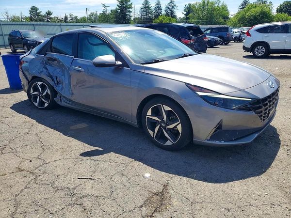 2021 HYUNDAI ELANTRA SEL