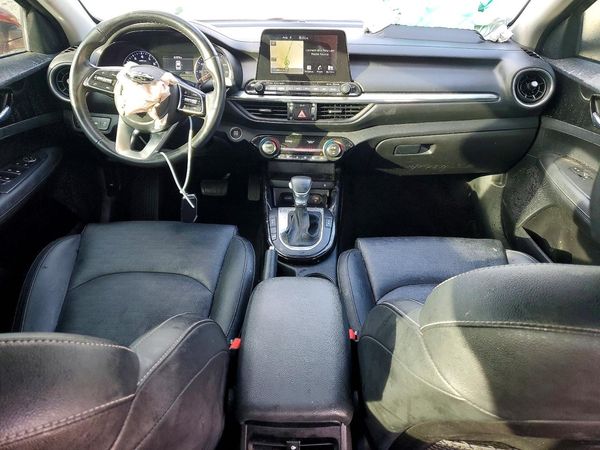 2019 KIA FORTE EX