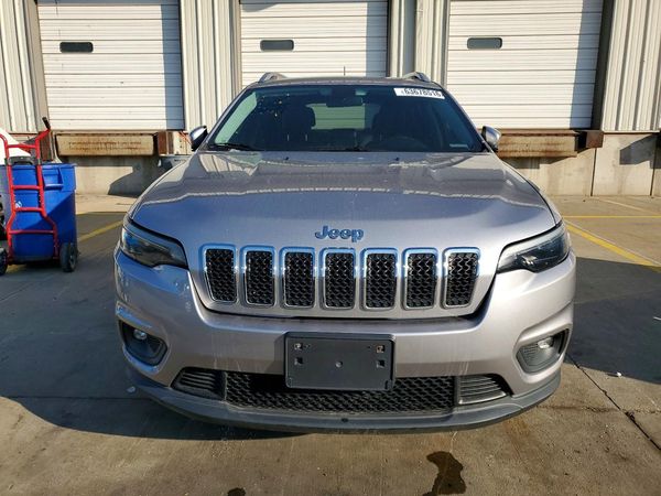 2019 JEEP CHEROKEE LATITUDE PLUS 4X4