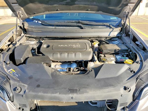2019 JEEP CHEROKEE LATITUDE PLUS 4X4