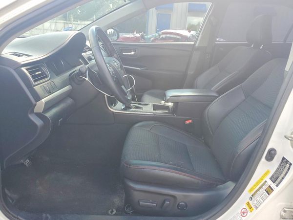 2015 TOYOTA CAMRY