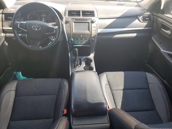 2015 TOYOTA CAMRY