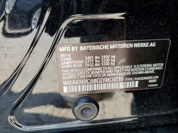 2016 BMW 550