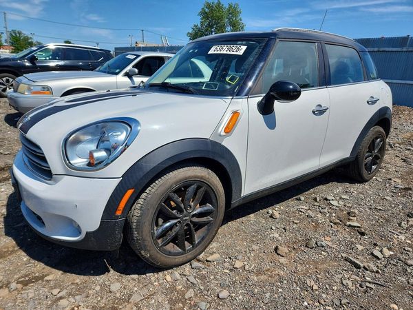 2016 MINI COOPER
