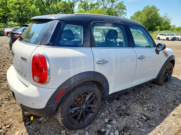 2016 MINI COOPER