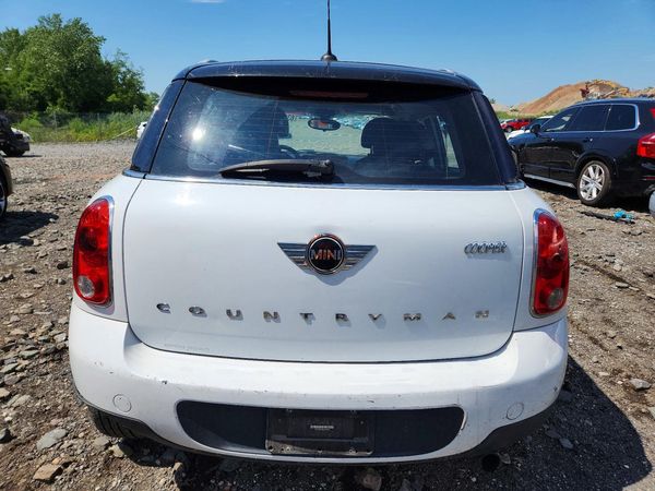 2016 MINI COOPER
