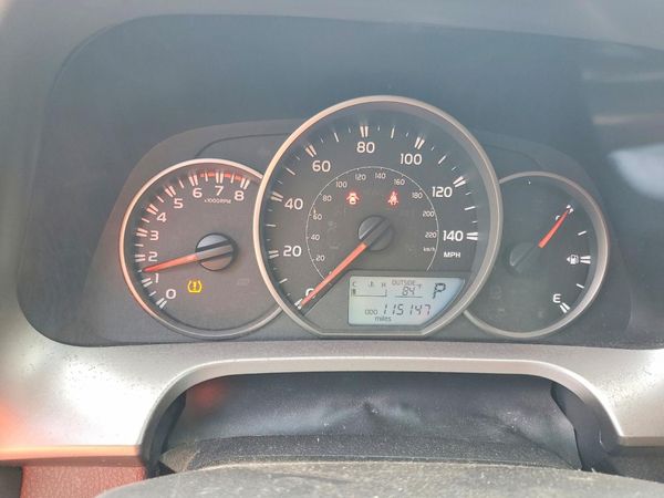 2016 TOYOTA RAV4 LE (X Grade)