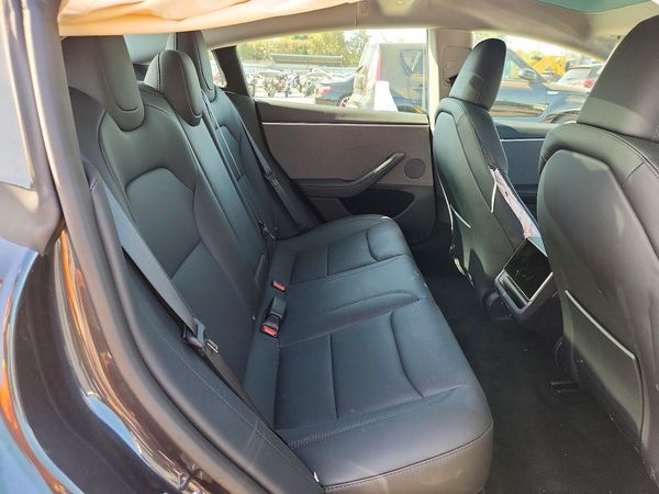 2025 TESLA MODEL 3 — PSRS