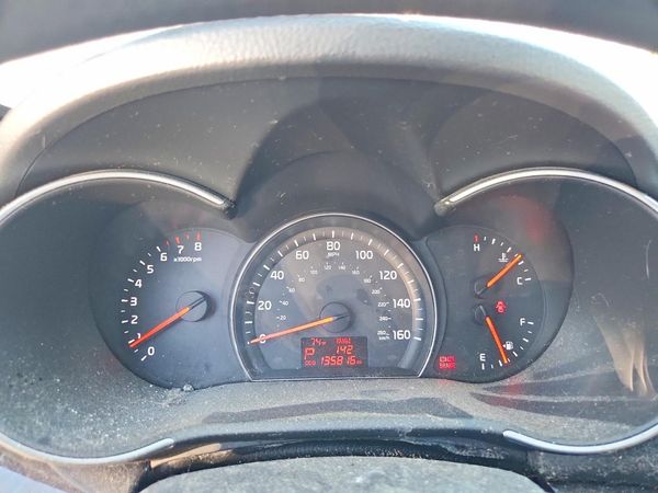2014 KIA SORENTO Base/ LX