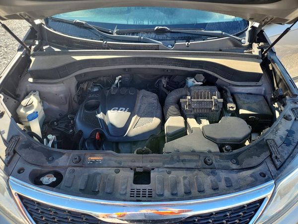 2014 KIA SORENTO Base/ LX