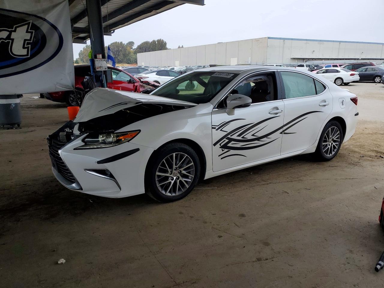 2016 LEXUS ES