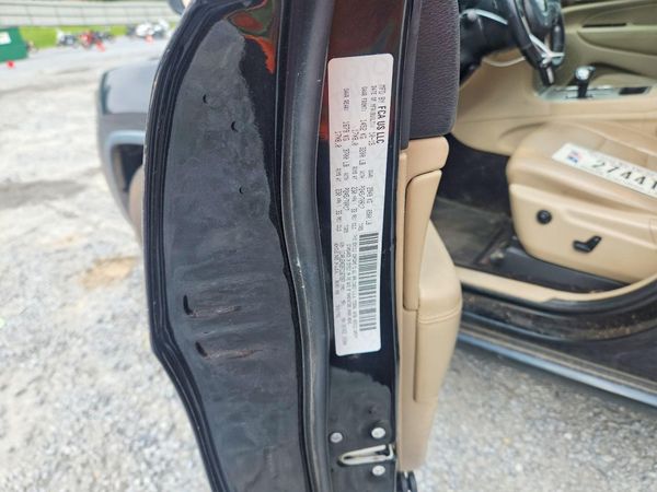 2015 JEEP GRAND CHEROKEE LAREDO 4X2