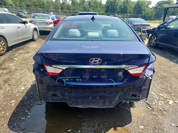 2013 HYUNDAI SONATA GLS/ GLS Popular