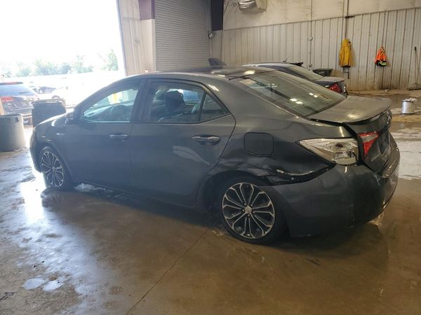 2015 TOYOTA COROLLA