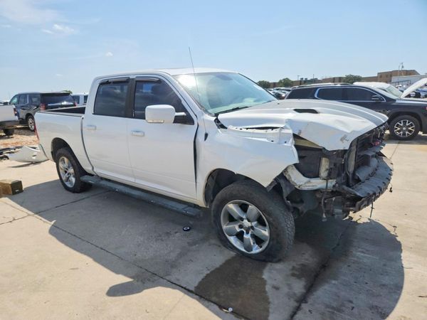 2016 RAM 1500 Sport