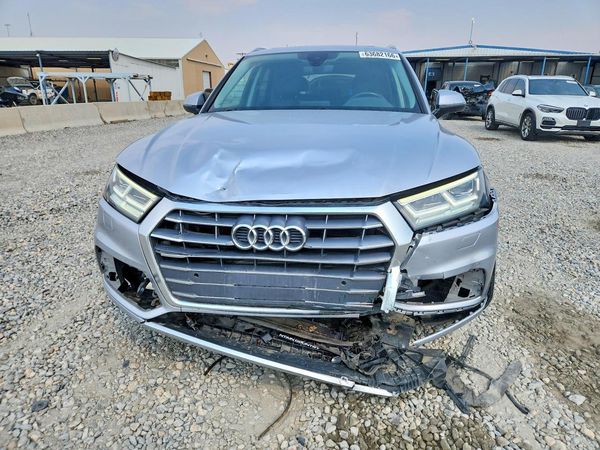 2018 AUDI Q5 quattro Premium Plus