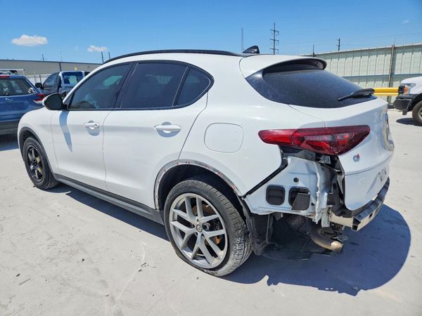 2018 ALFA ROMEO STELVIO TI AWD