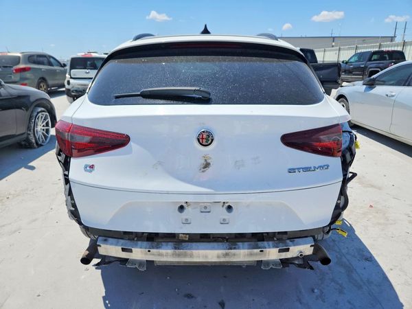 2018 ALFA ROMEO STELVIO TI AWD