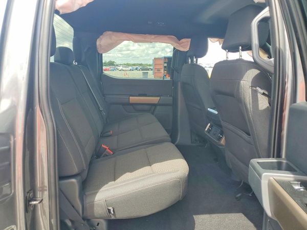 2025 FORD F150 STX