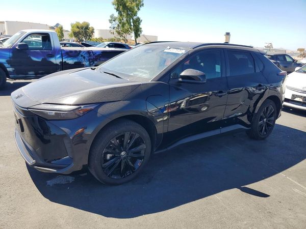 2025 TOYOTA BZ4X