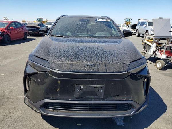 2025 TOYOTA BZ4X