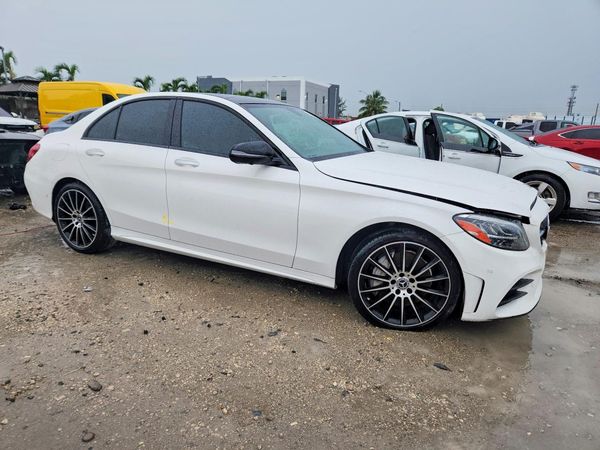 2020 MERCEDES-BENZ C-CLASS C300-4M — Passenger 3/4