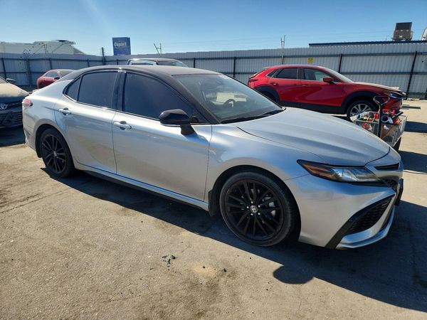 2024 TOYOTA CAMRY XSE